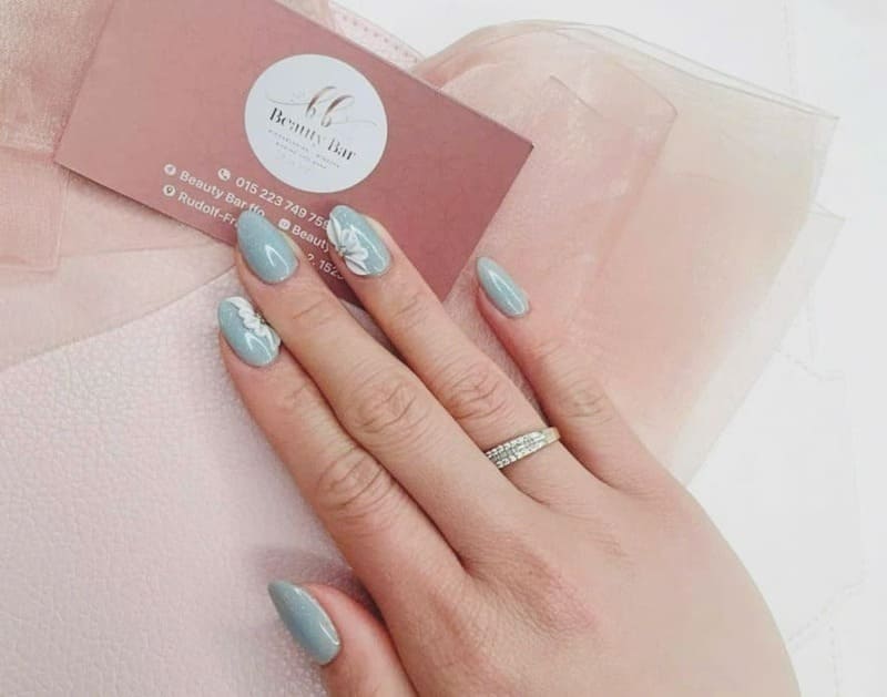 nagelpflege-um-trockenheit-im-sommer-zu-vermeiden-4