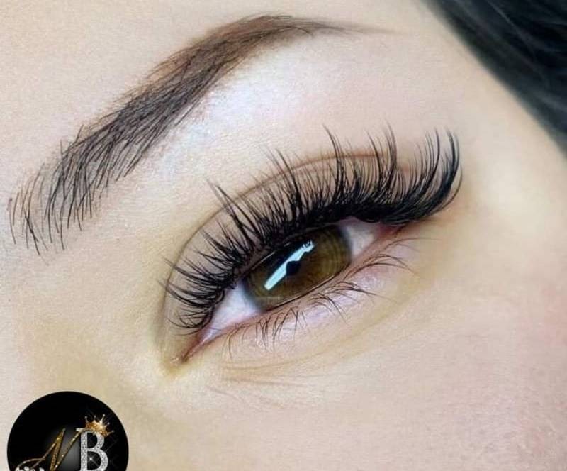 wie-oft-sollte-man-wimpernverlängerung-machen-2