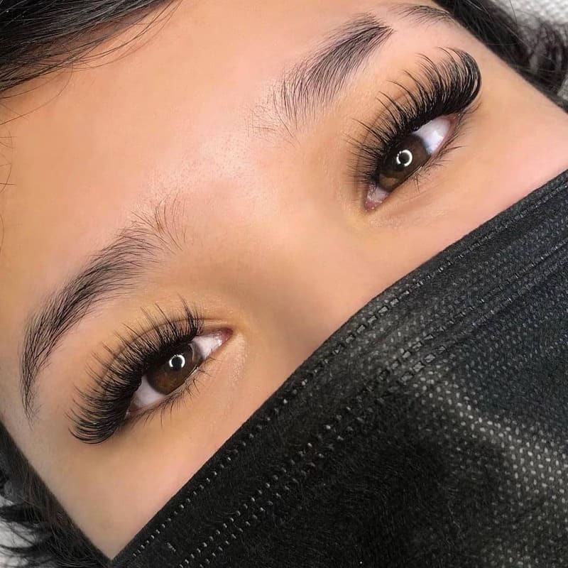 wie-oft-sollte-man-wimpernverlängerung-machen-3